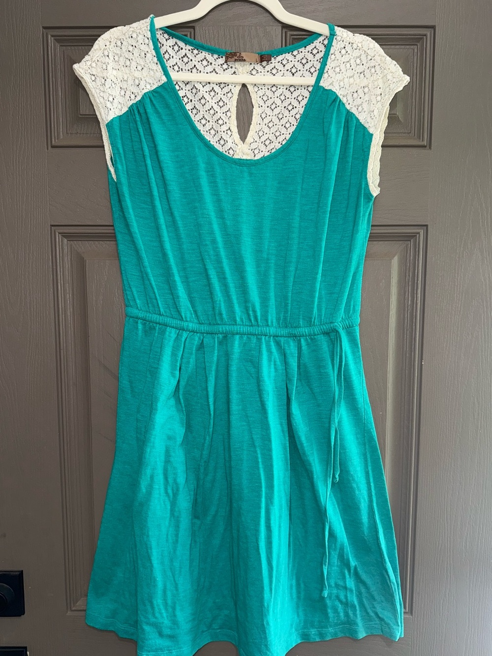 Womans Teal Dress with White Lace Shoulders